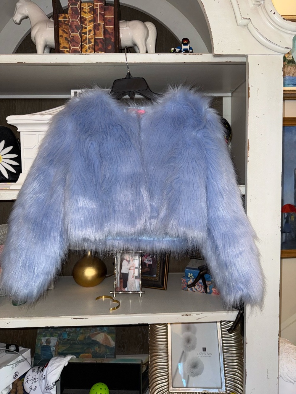 Azalea Wang Medium M sky light blue faux fur cropped coat - Picture 1 of 3
